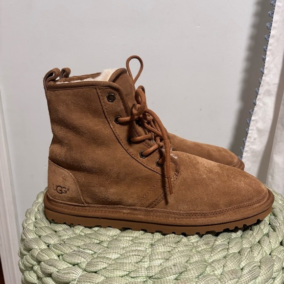 NEW UGG Harkley Chukka Chestnut Brown Sherpa Boots Size 9 main image 6